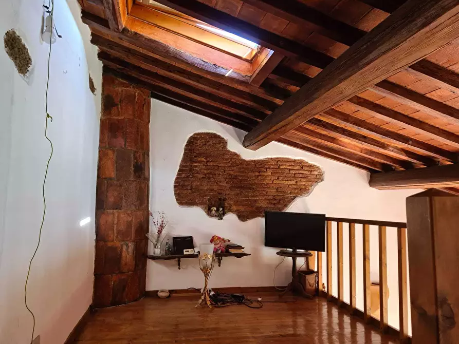 Immagine 16 di Trilocale in vendita  a Livorno