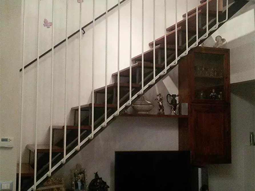 Immagine 10 di Trilocale in vendita  a Livorno