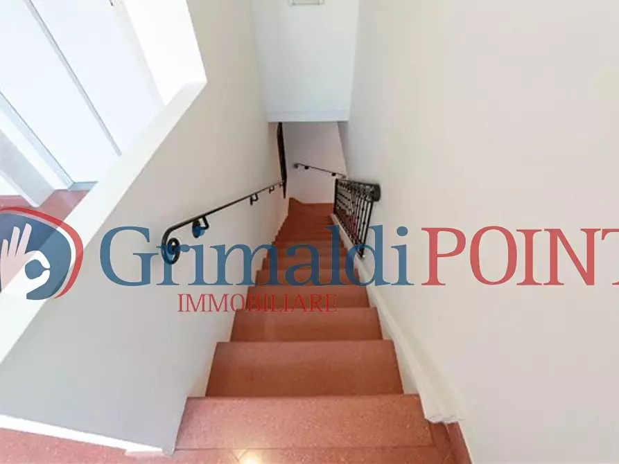 Immagine 38 di Villa in vendita  in Via Fiesole 28 a Lecce