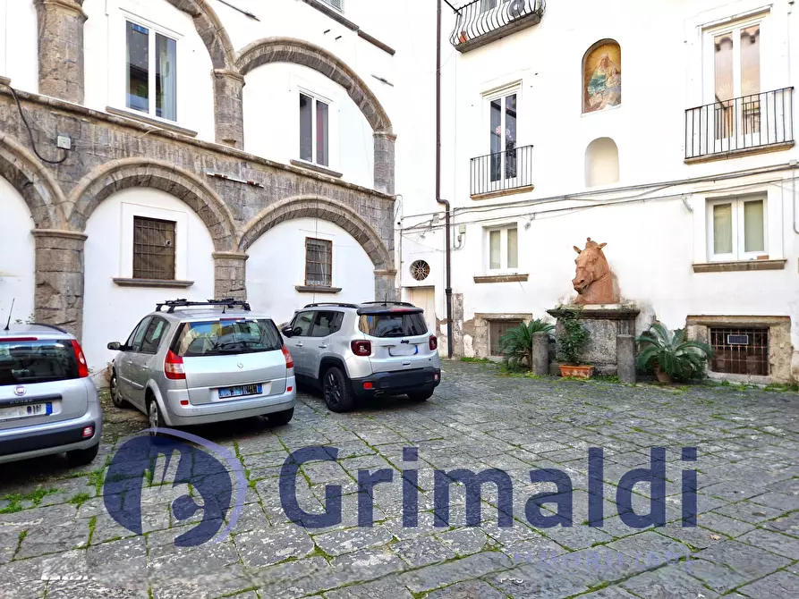 Immagine 19 di Quadrilocale in vendita  in Via San Biagio dei Librai 121 a Napoli