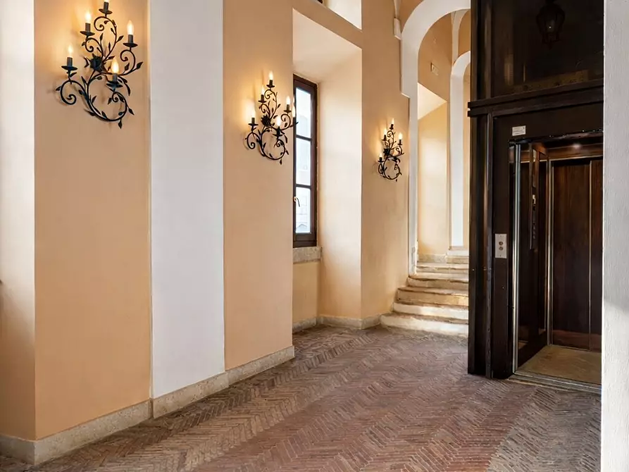 Immagine 4 di Trilocale in vendita  in Piazza Segneri-Soffredini 3 a Nettuno