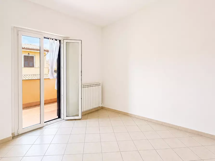 Immagine 3 di Casa indipendente in vendita  in Viale Roma 202 a Anzio