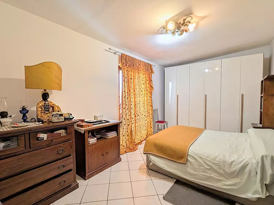 Immagine 13 di Trilocale in vendita  in Via Etna 10/d a Aprilia