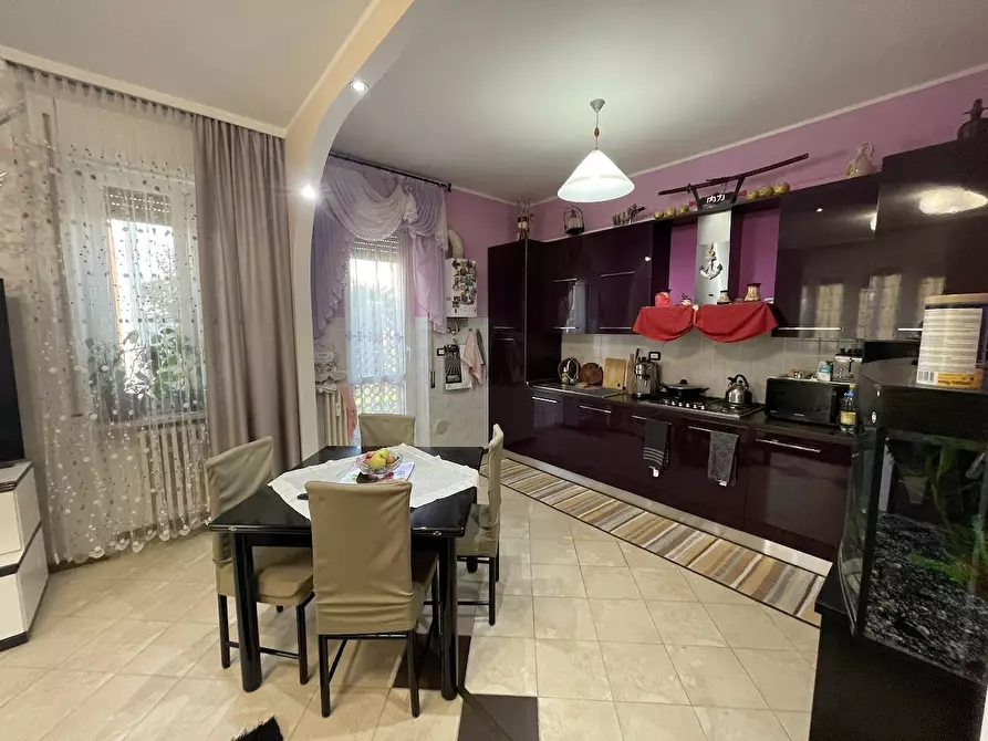Immagine 4 di Appartamento in vendita  in Via Isonzo 6 a Novara