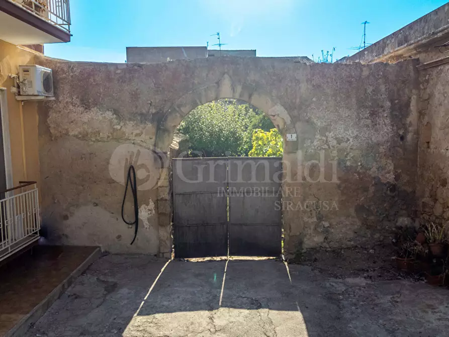 Immagine 10 di Casa indipendente in vendita  in VIA GIUSTI 1 a Avola