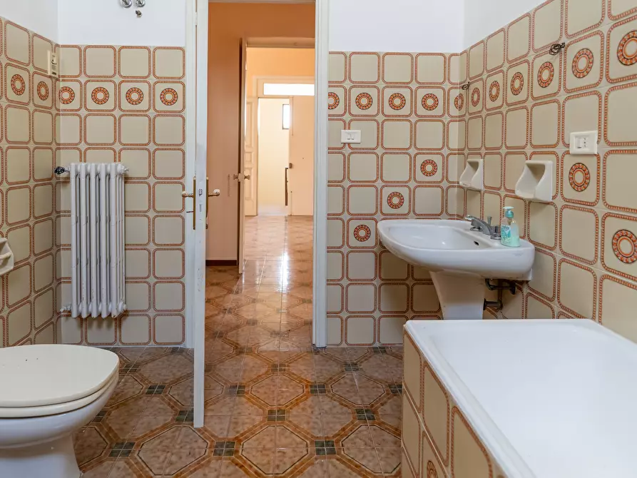 Immagine 41 di Palazzo in vendita  in Via Giacomo Matteotti a Nardo'