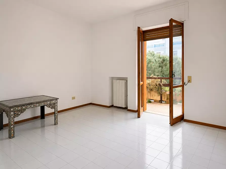 Immagine 17 di Trilocale in vendita  in Via Vincenzo Ciardo 1 a Lecce