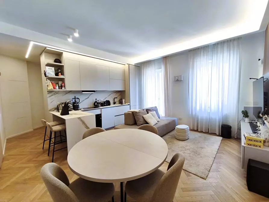 Immagine 10 di Appartamento in vendita  in Viale Misurata 23 a Milano