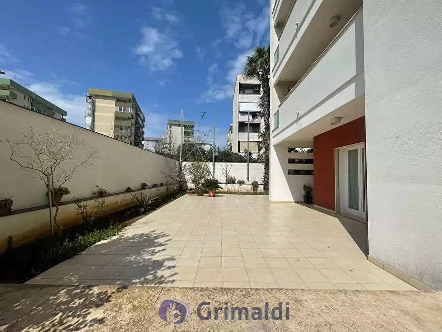 Immagine 16 di Trilocale in vendita  in Via Potenza 19/F a Lecce