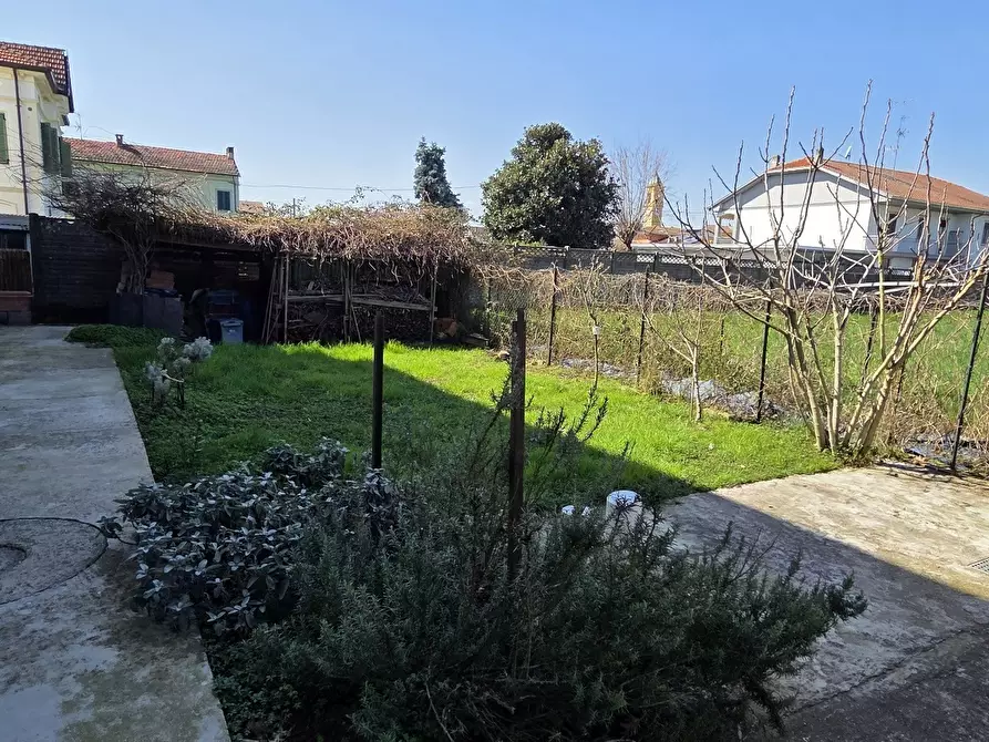 Immagine 36 di Casa bifamiliare in vendita  in Via San Giorgio 13 a Tricerro