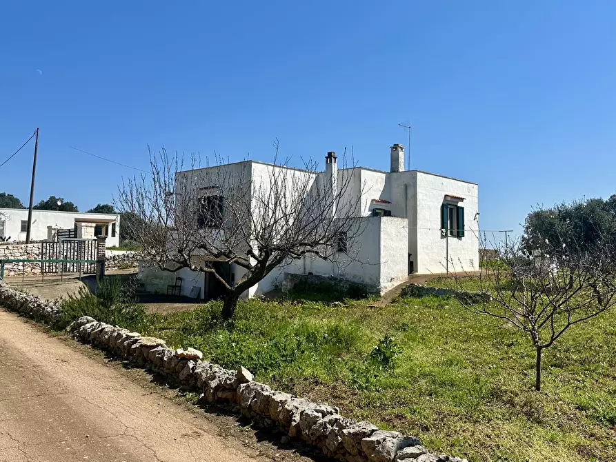 Immagine 2 di Villa in vendita  in C.da San Benedetto 194 a Ostuni