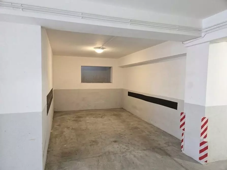 Immagine 29 di Quadrilocale in vendita  in Salita Fosse a Messina