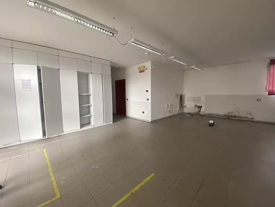 Immagine 5 di Ufficio in vendita  in Via Giuseppe Mazzini 19 a Villa Guardia