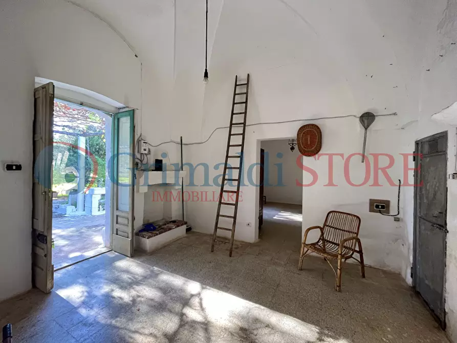 Immagine 22 di Rustico / casale in vendita  a San Vito Dei Normanni