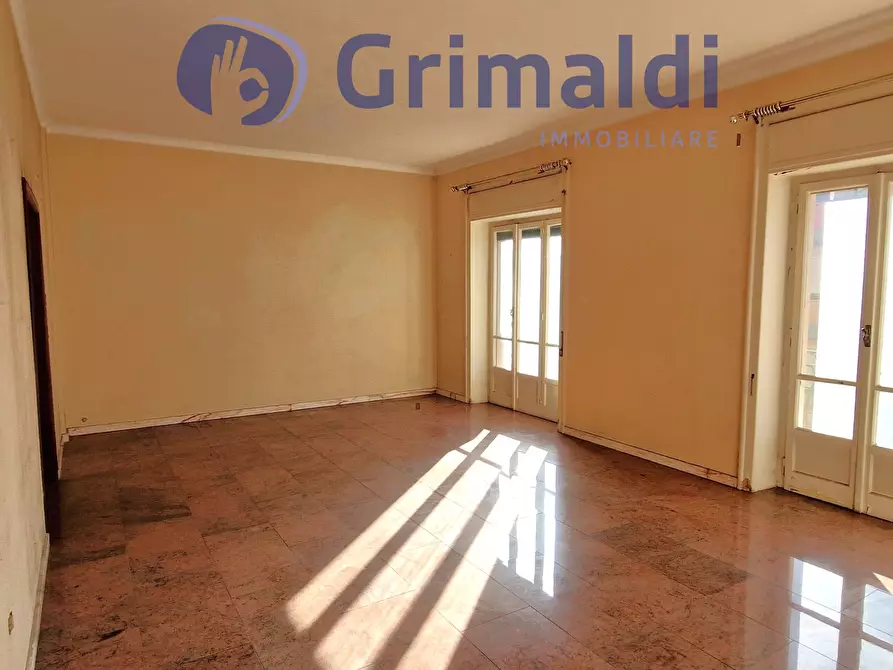 Immagine 4 di Pentalocale in vendita  in Via Michelangelo Schipa a Napoli