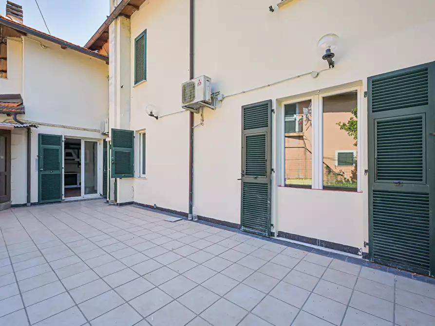 Immagine 1 di Appartamento in vendita  in via aurelia sud 22 a Beverino