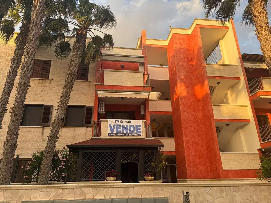 Immagine 1 di Appartamento in vendita  in vico della robinia a Gallipoli