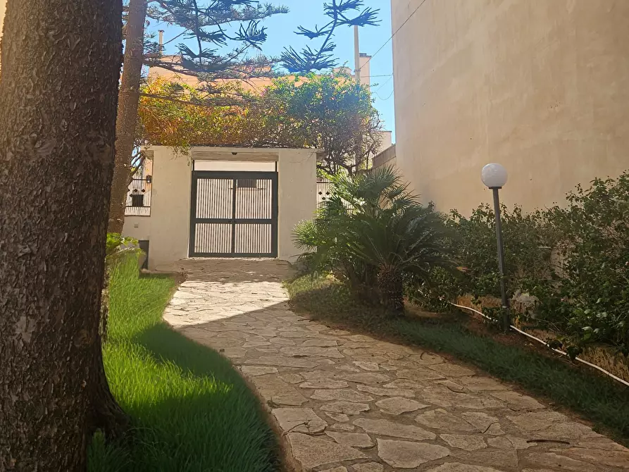 Immagine 2 di Villa in vendita  in Via Trento 17 a Gallipoli