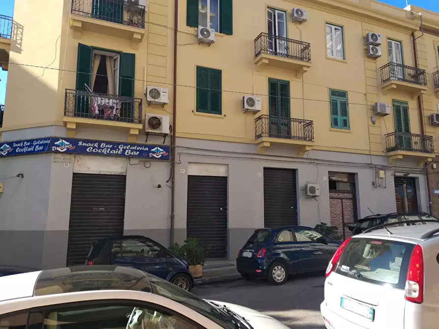 Immagine 9 di Locale commerciale in vendita  in Via Felice Bisazza 57 a Messina