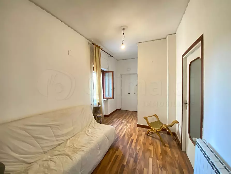 Immagine 4 di Pentalocale in affitto  in Via Rione De Gasperi 19 a Giugliano In Campania