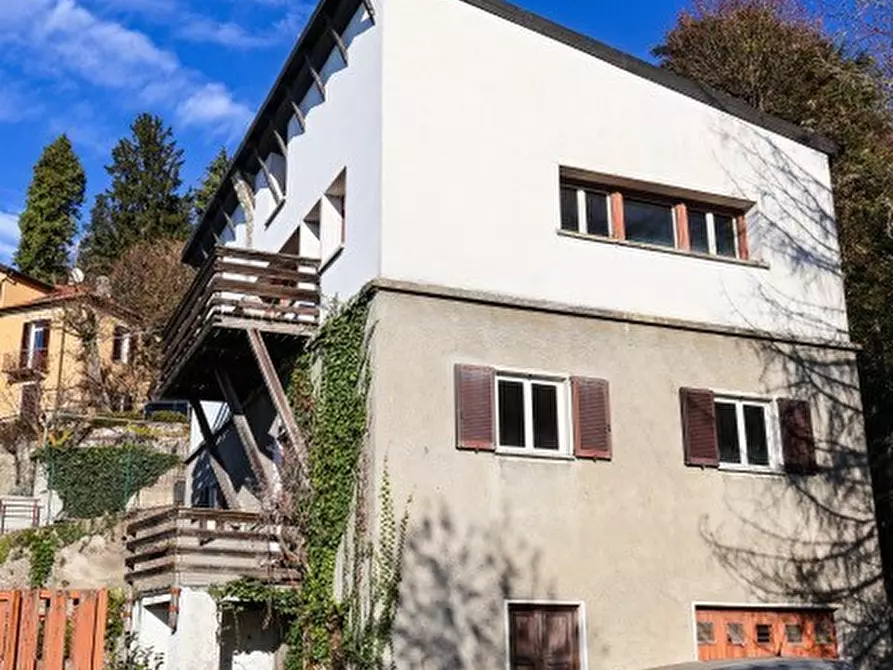 Immagine 6 di Villa in vendita  in via Scalini 38 a Brunate