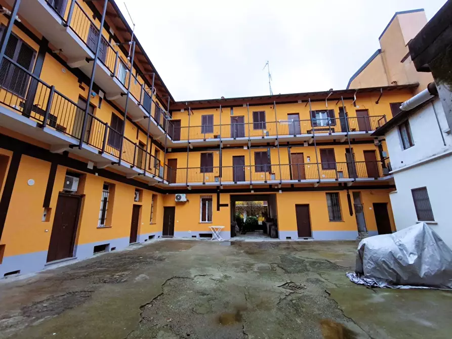 Immagine 12 di Appartamento in affitto  in Via Quinto Romano 52 a Milano