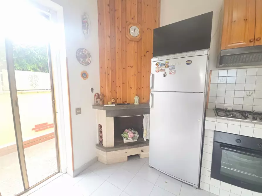 Immagine 17 di Quadrilocale in vendita  in Via dei Delfini 102 a Ardea