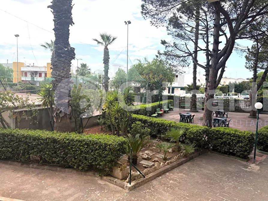 Immagine 15 di Appartamento in vendita  in Viale Orsa Maggiore a Gallipoli