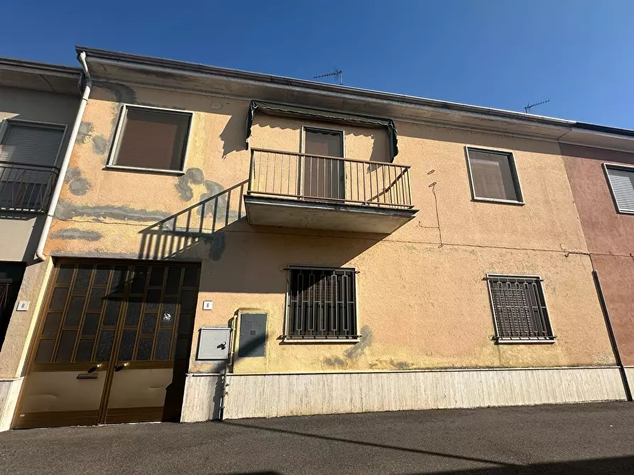 Immagine 26 di Casa indipendente in vendita  in Via Pietro maroncelli 5 a Vercelli