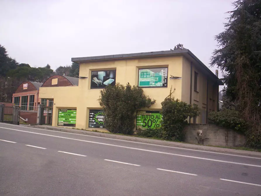 Immagine 1 di Attività artigianale in vendita  in Via Provinciale 26 a Anzano Del Parco