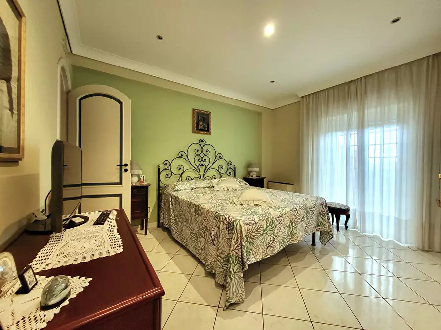 Immagine 29 di Trilocale in vendita  in Via Gaetano Donizetti 13 a Taormina