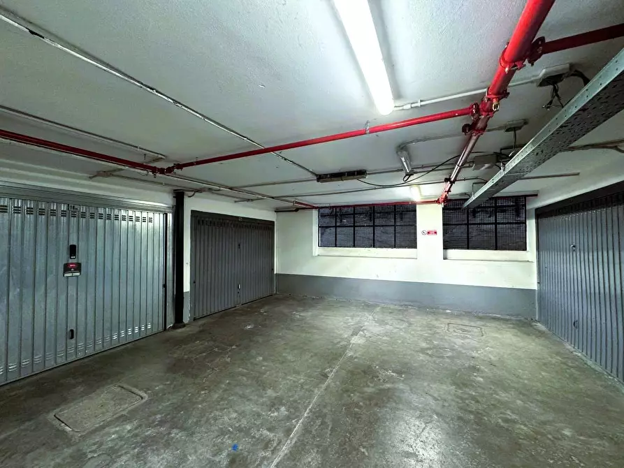 Immagine 43 di Appartamento in vendita  in Piazza Imperatore Tito 8 a Milano