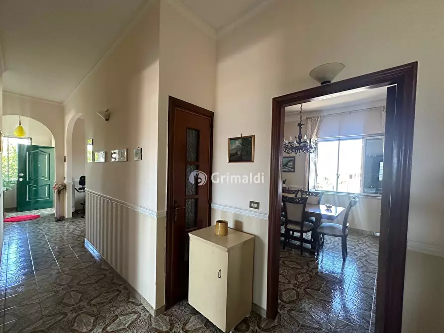 Immagine 12 di Villa in vendita  in Via G. Pastore 32 a Acerra