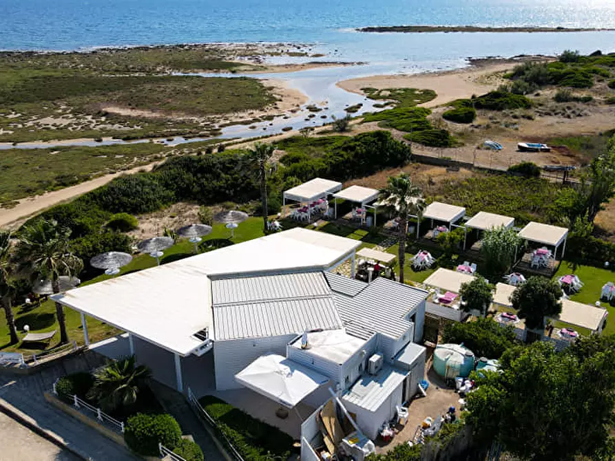 Immagine 1 di Bar / Ristorante in vendita  in Via Cavallotti 8 a Salve