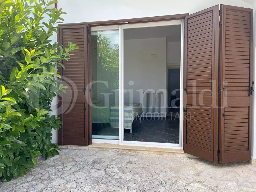 Immagine 25 di Villa in vendita  in strada vicinale contrada pontuso a Matino