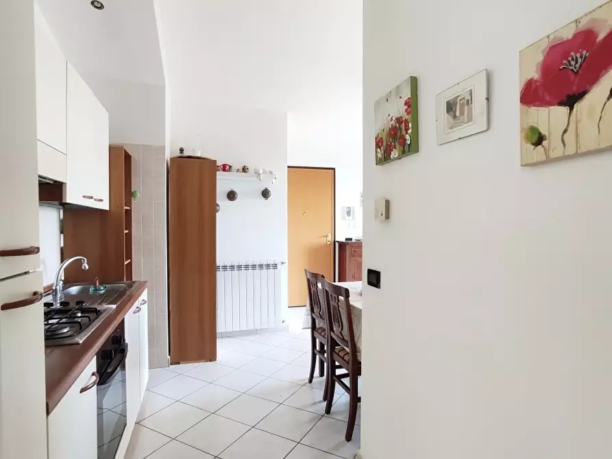 Immagine 8 di Trilocale in vendita  in Via Etna 10/d a Aprilia