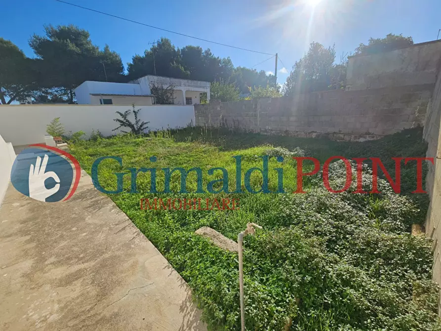 Immagine 30 di Casa indipendente in vendita  in SP366 67 a Melendugno