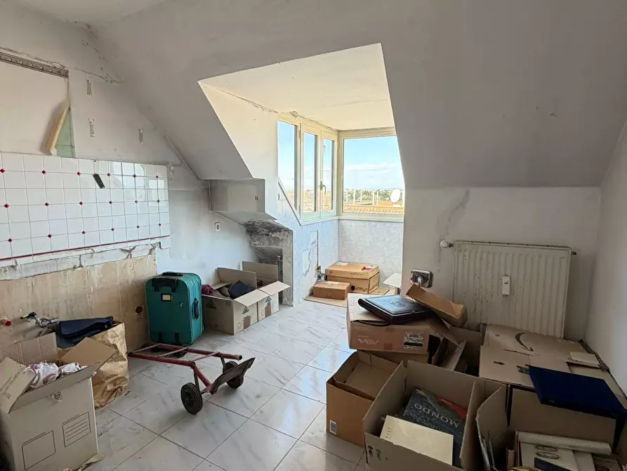 Immagine 13 di Attico in vendita  in Via dei Gandolfi a Roma
