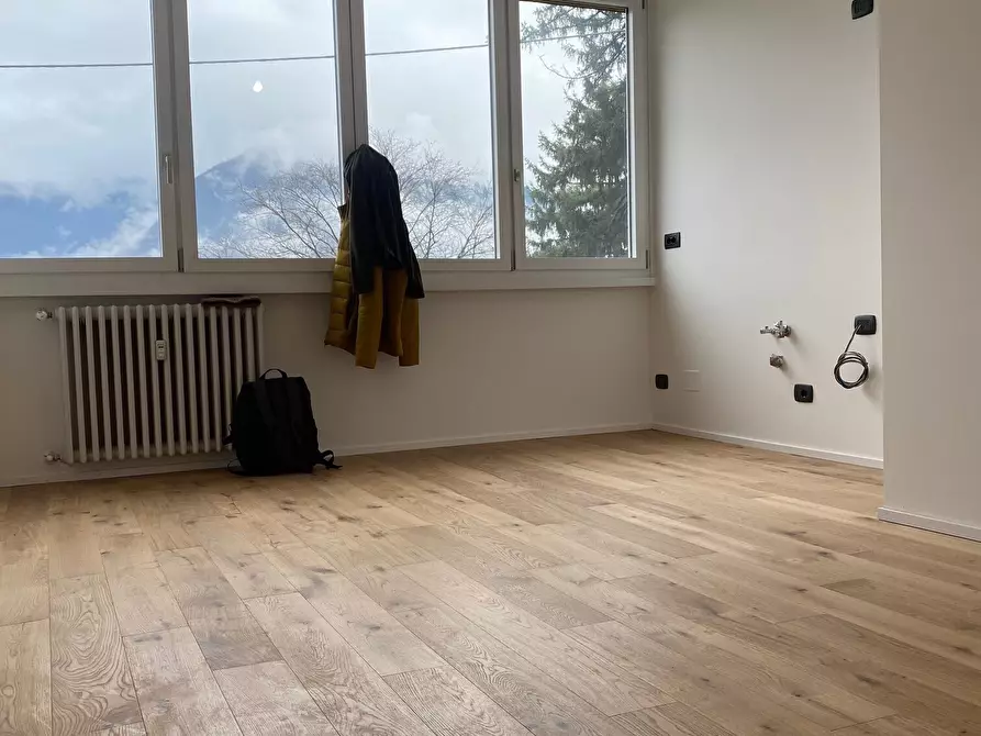 Immagine 8 di Trilocale in vendita  in Viale per S. Fermo della Battaglia 18 a Como