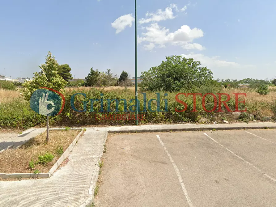 Immagine 2 di Terreno edificabile in vendita  in Via Luigi Maggiulli 10 a Cavallino