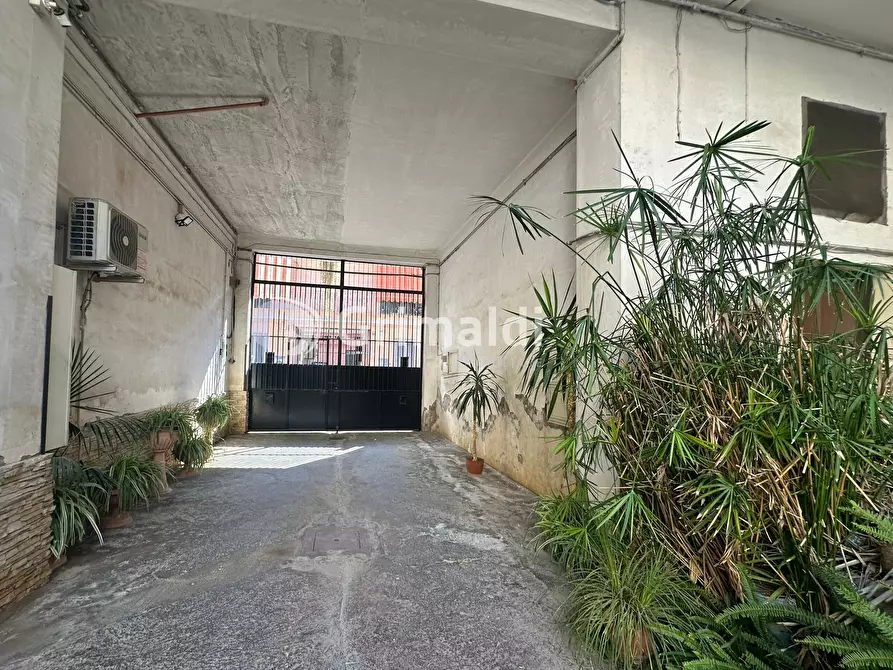 Immagine 15 di Trilocale in vendita  in Via Giacomo Leopardi 6 a Acerra