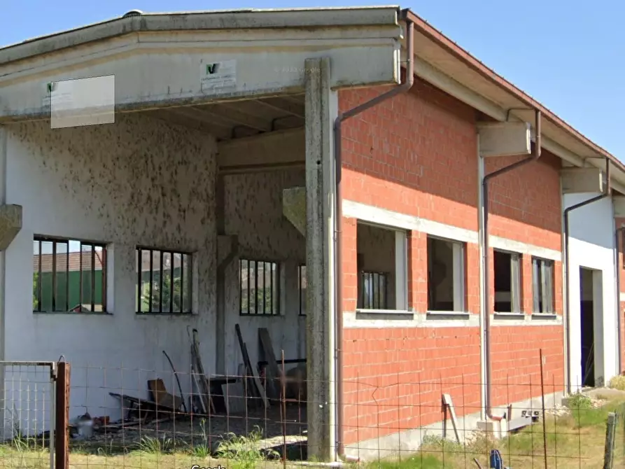 Immagine 2 di Magazzino in vendita  in Via Circonvallazione a Villata