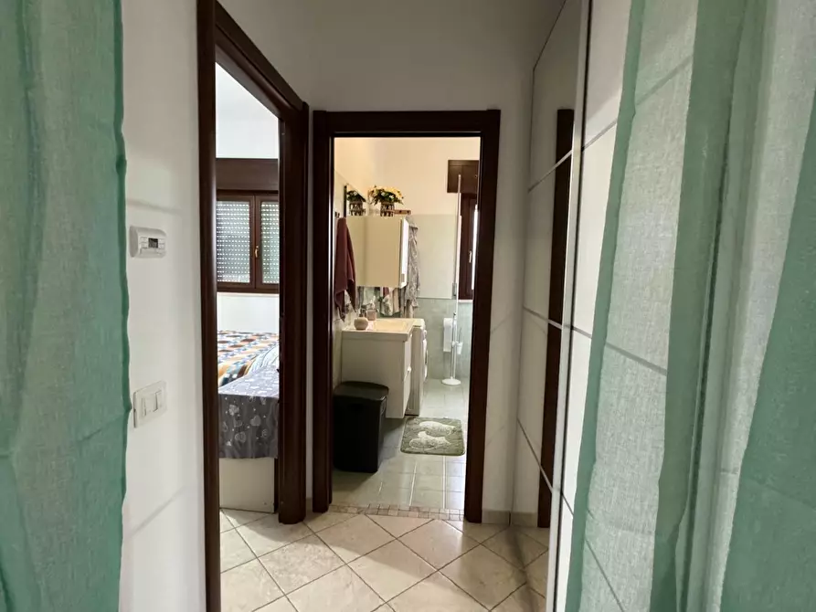 Immagine 9 di Bilocale in vendita  in Via Amatore Sciesa 82 a Marino