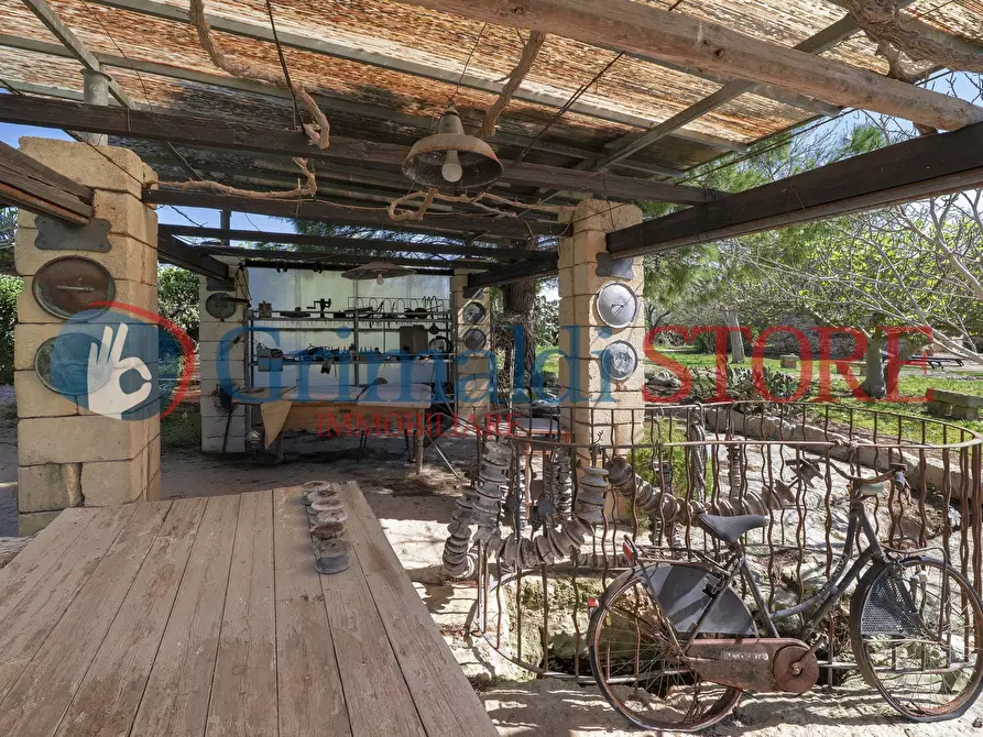 Immagine 70 di Casa indipendente in vendita  in C.S. Lu Monte 1 a Lizzanello