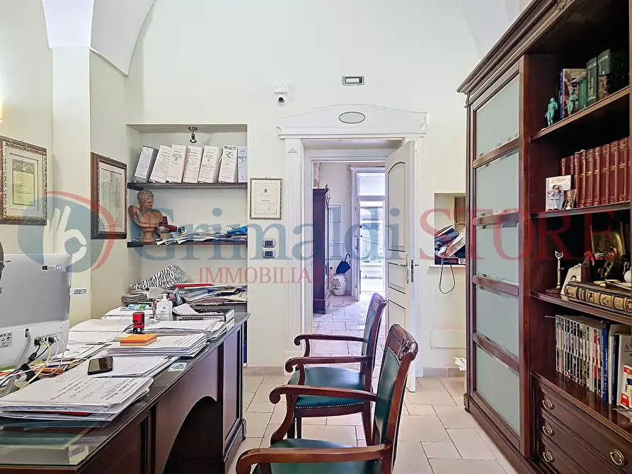 Immagine 20 di Ufficio in vendita  a Francavilla Fontana