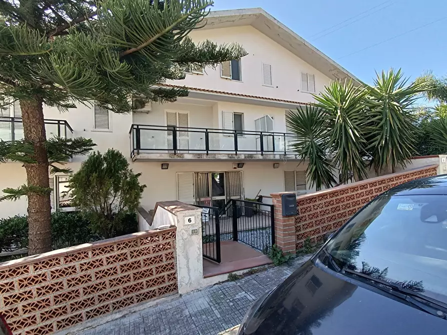 Immagine 2 di Villetta a schiera in vendita  in via Belvedere ctr. S. Antonino 6 a Venetico