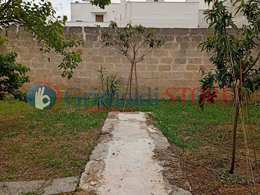 Immagine 26 di Casa indipendente in vendita  in Via Pasquale Leone 95 a Salice Salentino