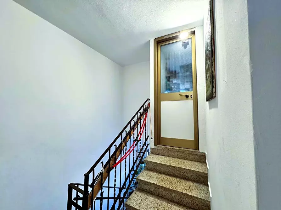 Immagine 35 di Trilocale in vendita  in Via Alessandro Manzoni 3 a Pero