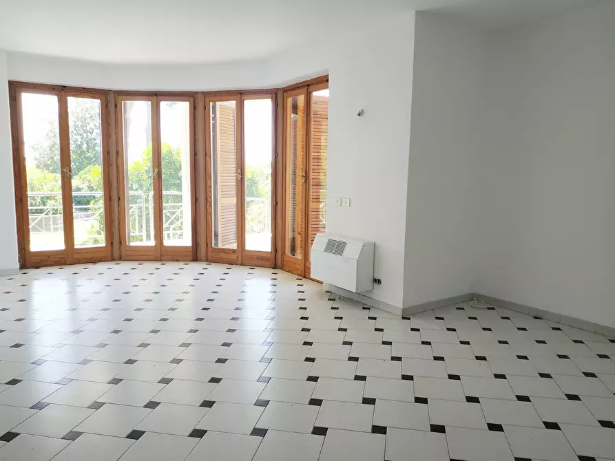 Immagine 3 di Porzione di casa in vendita  in Via dei Zucchetti 1 a Nettuno