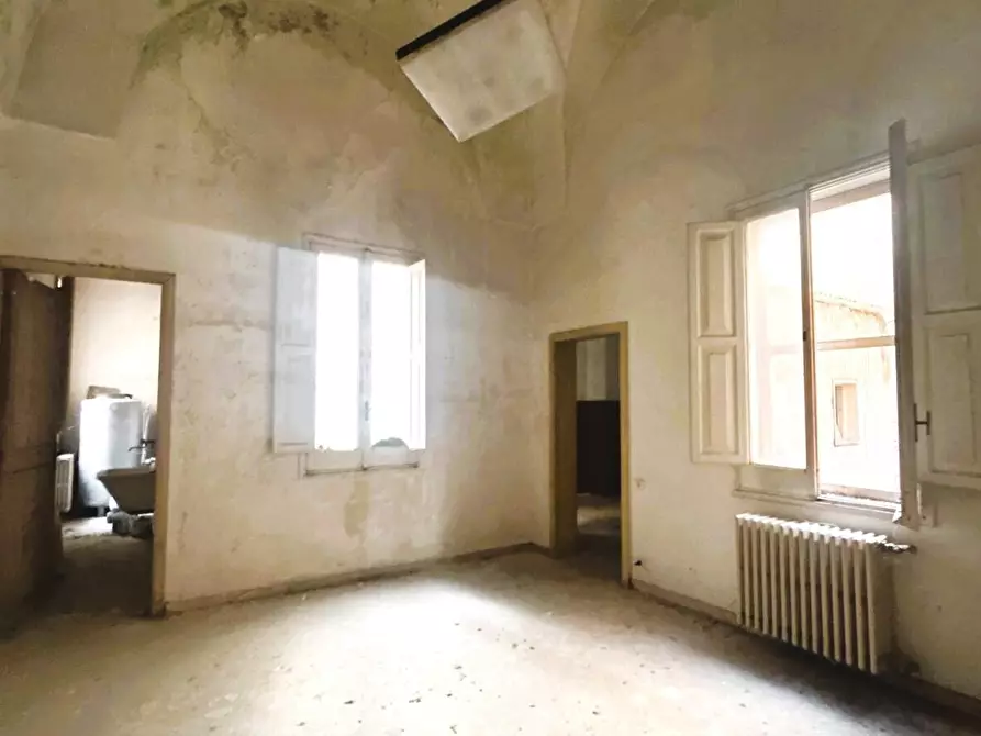 Immagine 46 di Pentalocale in vendita  in Vico dei Fieschi 2 a Lecce